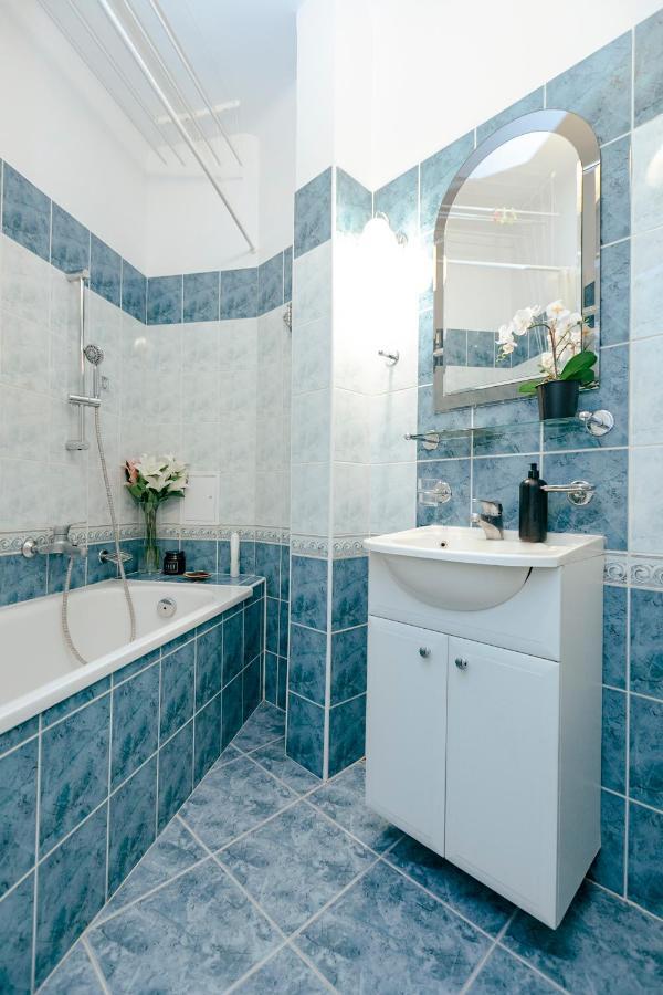 Apartament Wilcza 3 Blue - 260 Metrow Od Ambasady - Better Warszawa