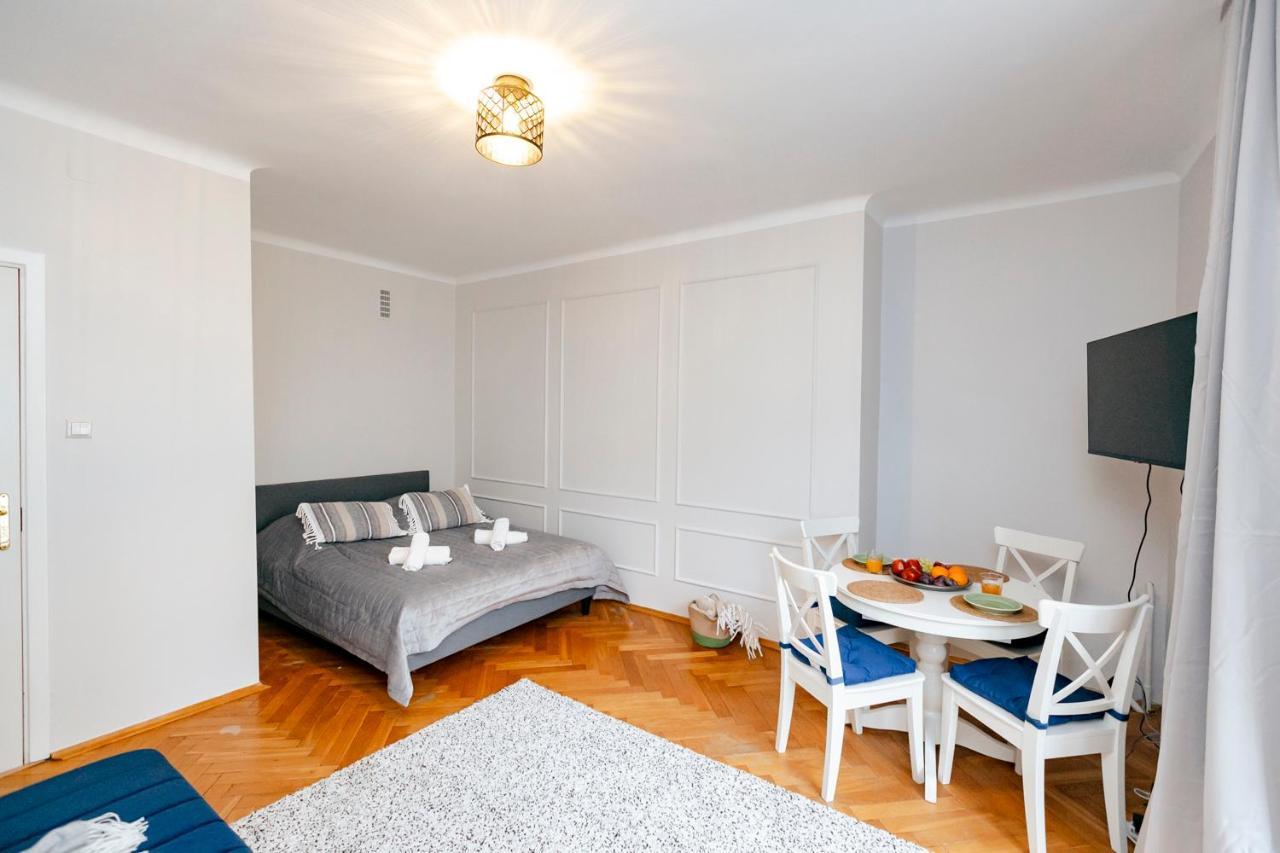 Apartament Wilcza 3 Blue - 260 Metrow Od Ambasady - Better *